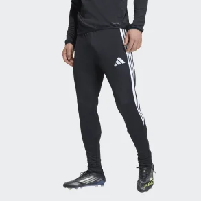 Adidas  Tiro26